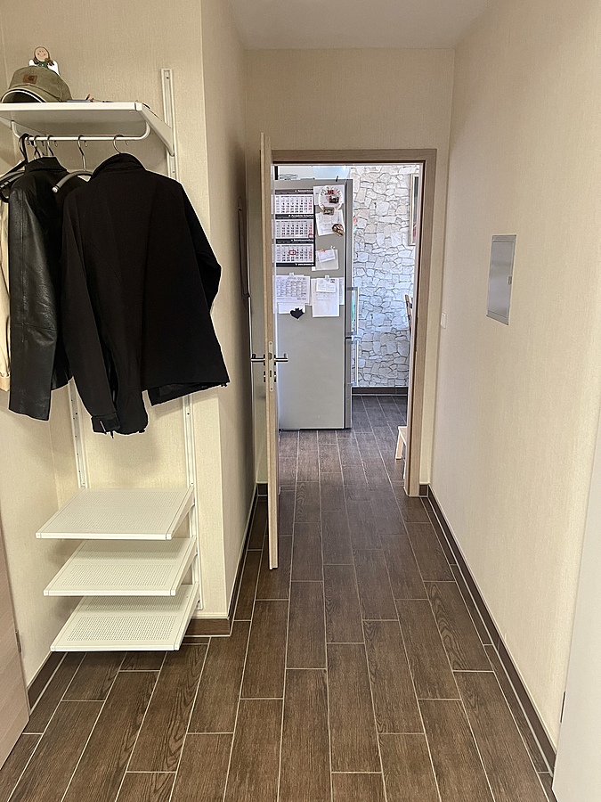 Flur 1 mit Garderobe Etagenwohnung Bergheim