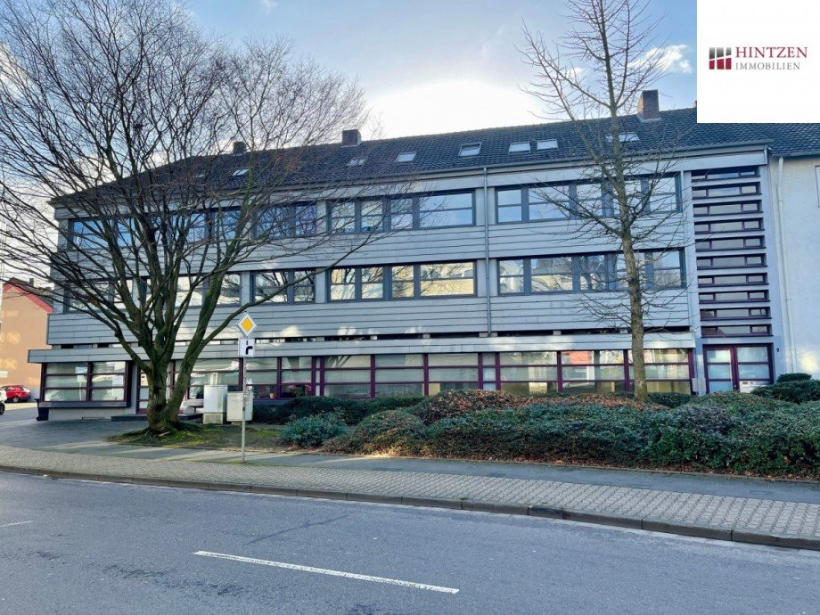 Geb�udeansicht Dachgeschosswohnung Grevenbroich